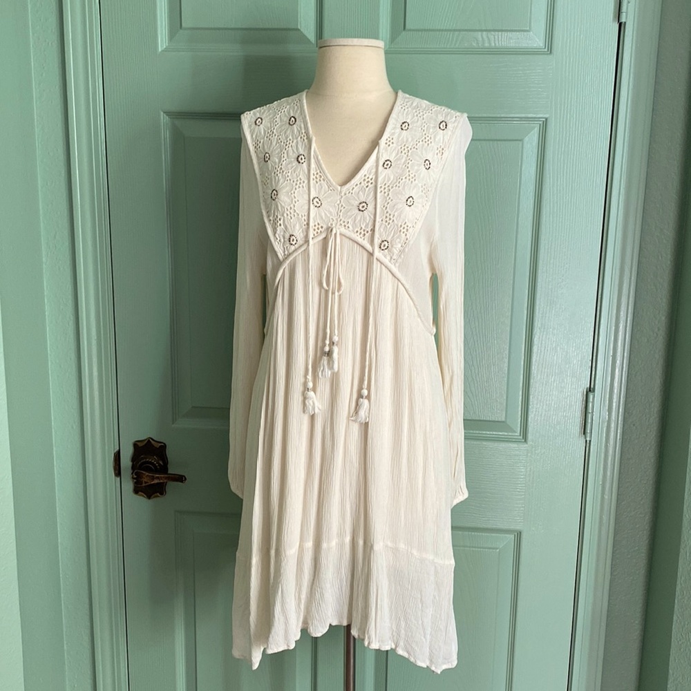 Knox Rose Cream Long Sleeve Dress